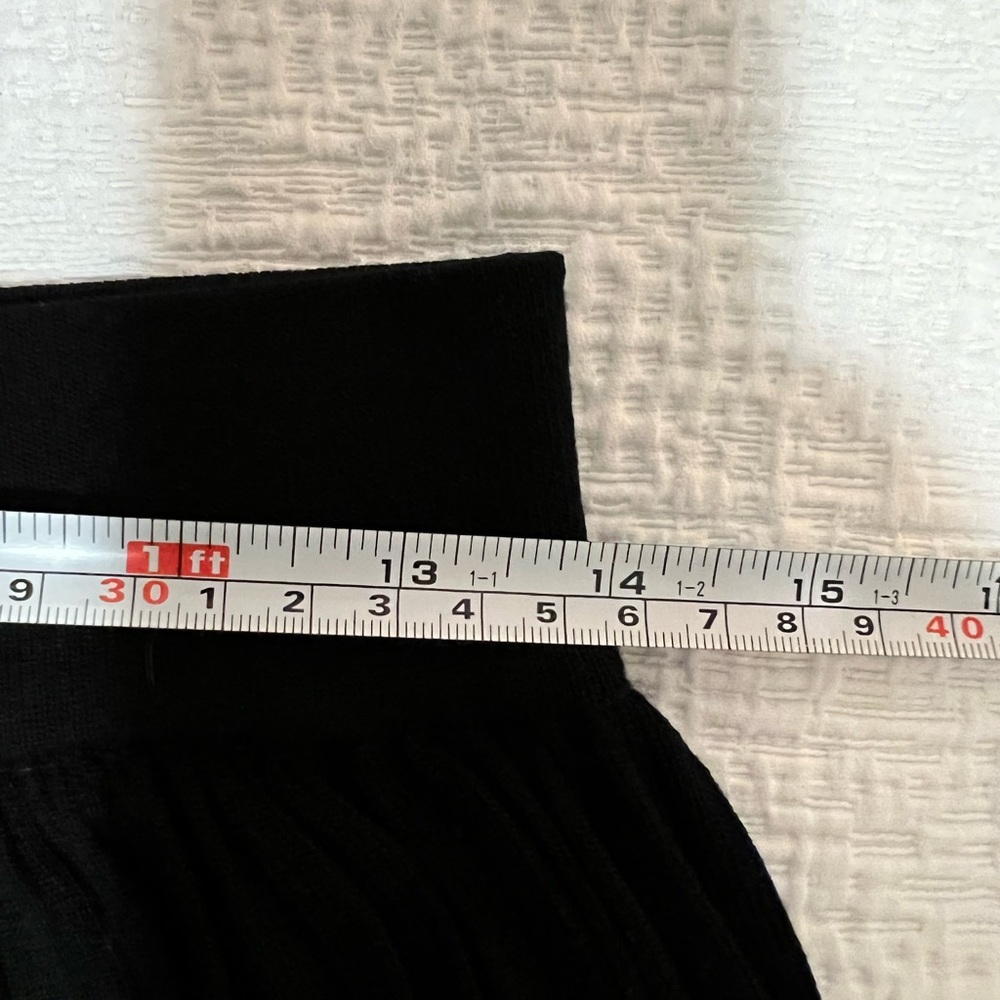 Knitted Ribbed Wide Culottes - Picture 6 of 6